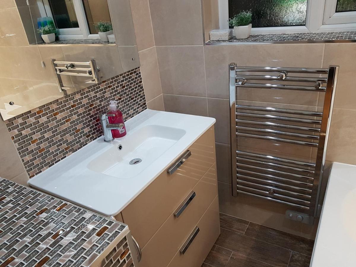 Bowness On Windermere, Lovely Apartment For 4 With Parking Εξωτερικό φωτογραφία
